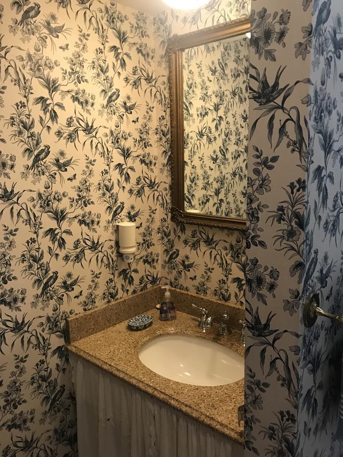 Chambre avec 2 Lits Jumeaux et Salle de Bains Commune - Vue sur Jardin