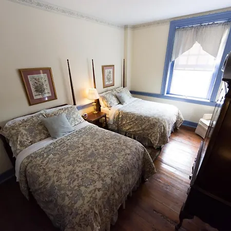 Thomas Bond House Bed And Breakfast-2